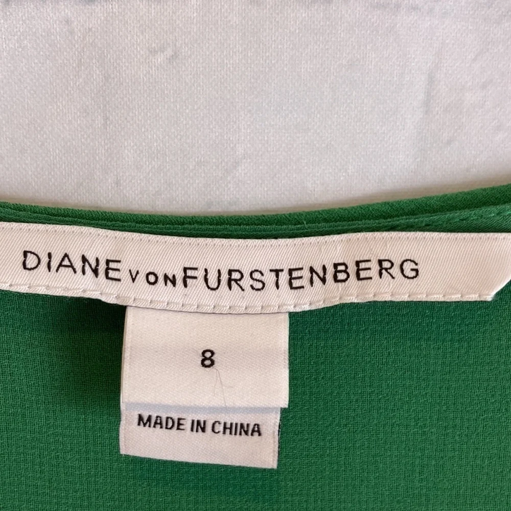 Diane Von Furstenberg Silk Reara Dress 8 Kelly Green Sleeveless Cowl Neck Luxury